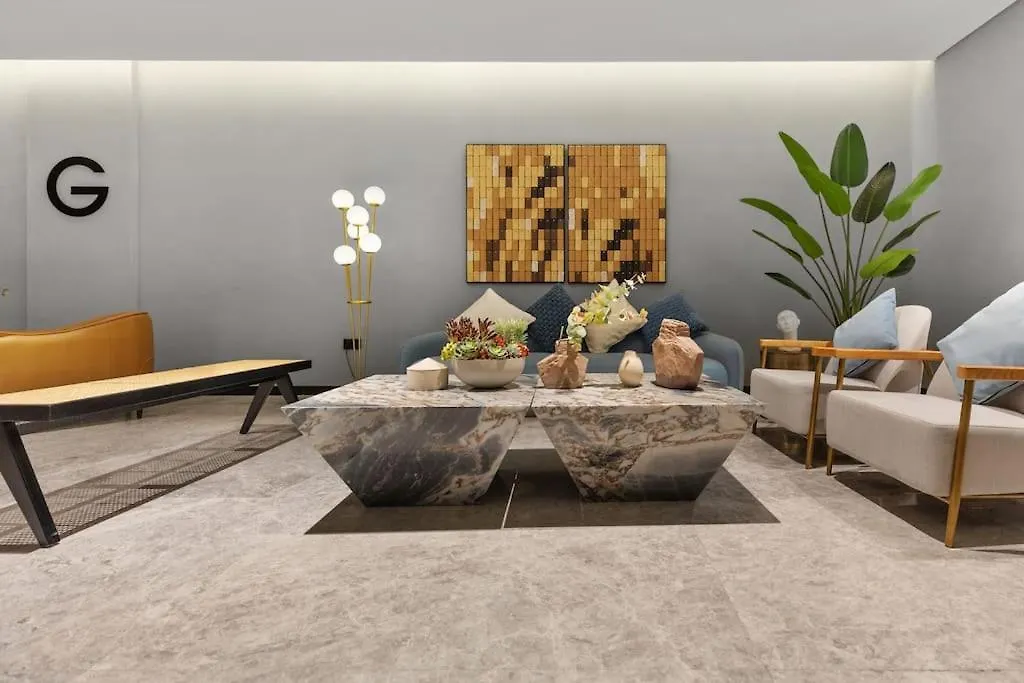 Waves - Elegant Studio Retreat In Dubai Business Bay