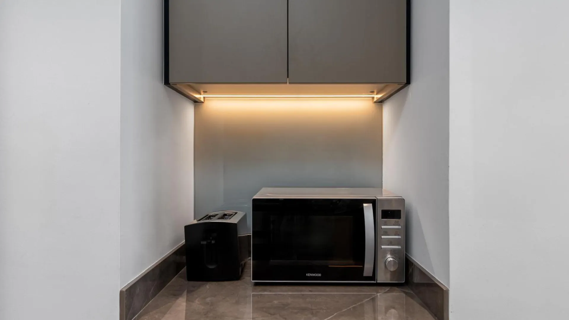 Waves - Elegant Studio Retreat In Dubai Business Bay 0*,  United Arab Emirates